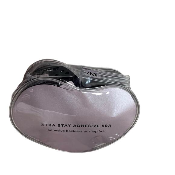 Savage X Fenty Xtra Stay Adhesive Bra - Picture 3 of 7